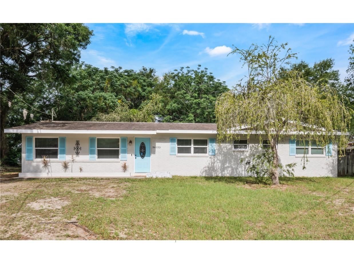 36033 Hickory St Fruitland Park FL 34731 G5067843 image1