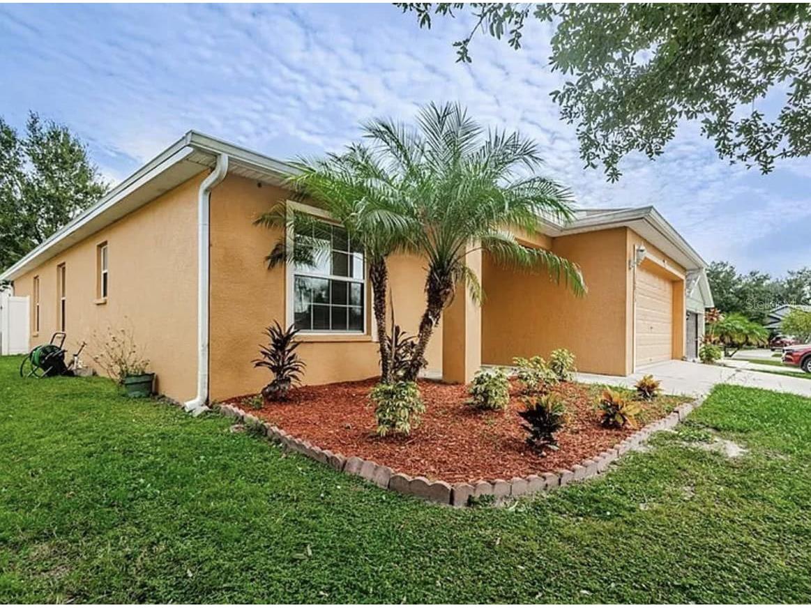 36035 Laguna Hills Circle Zephyrhills FL 33541 TB8501009 image1
