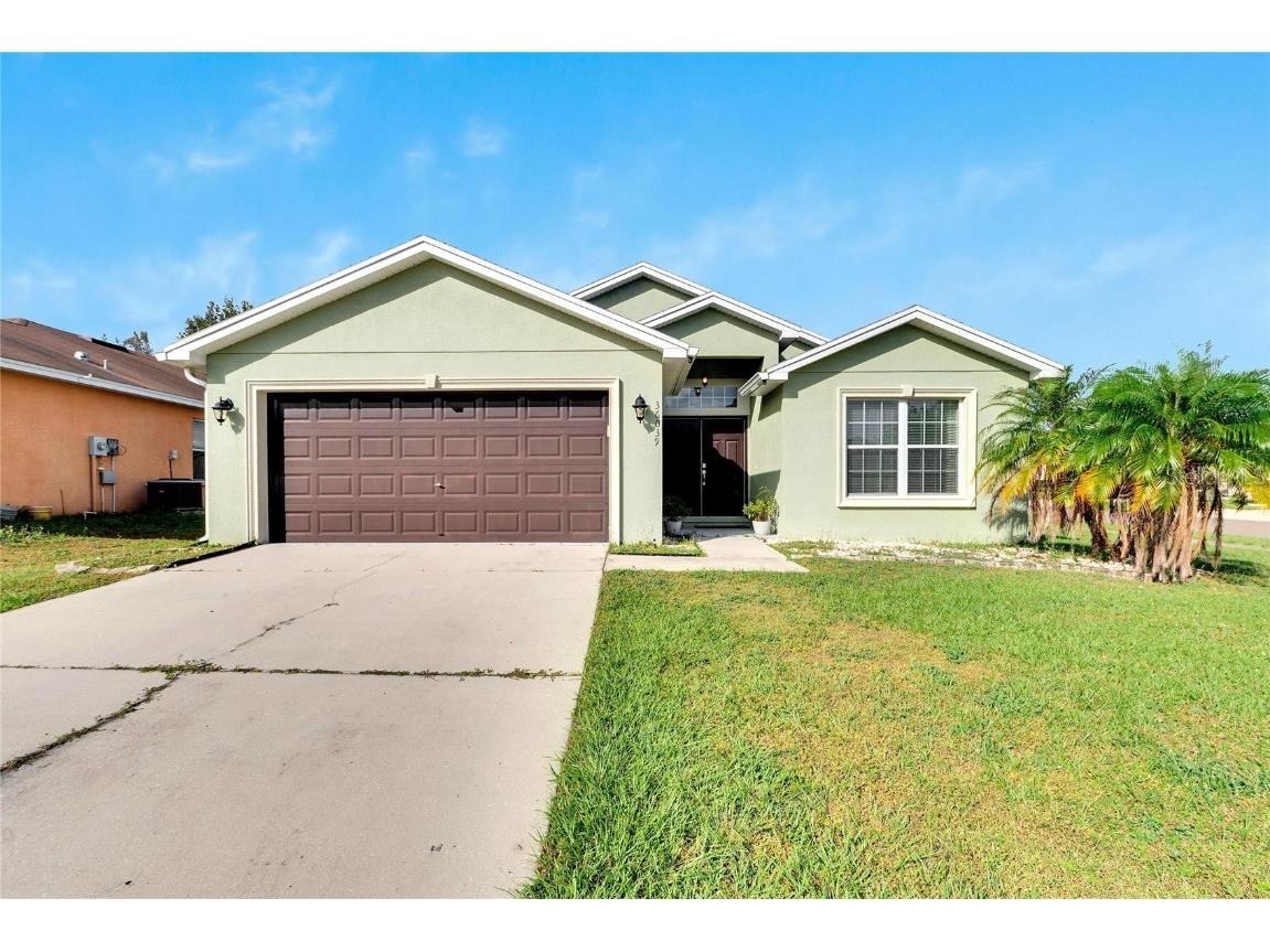 36039 Laguna Hills Circle Zephyrhills FL 33541 TB8322821 image1