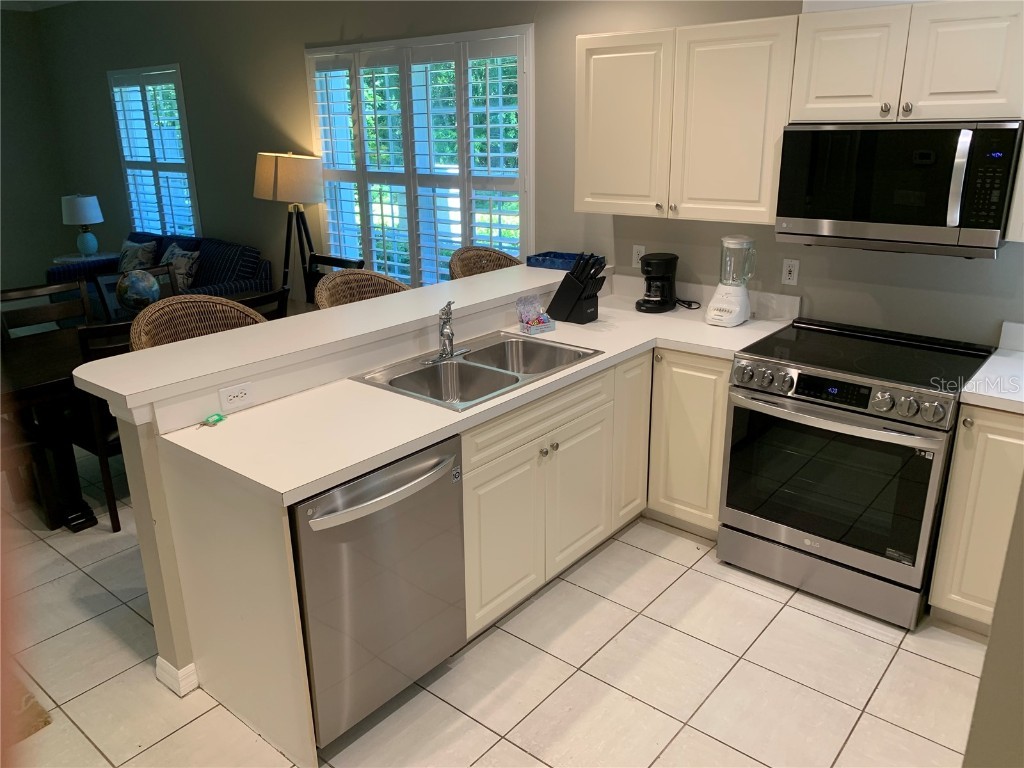 3604 54th Drive W #101 Bradenton FL 34210 A4646401 image3