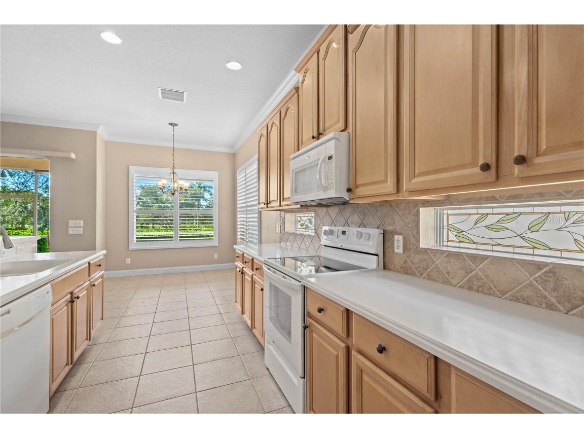 3604 Summerwind Circle Bradenton FL 34209 A4673746 image10