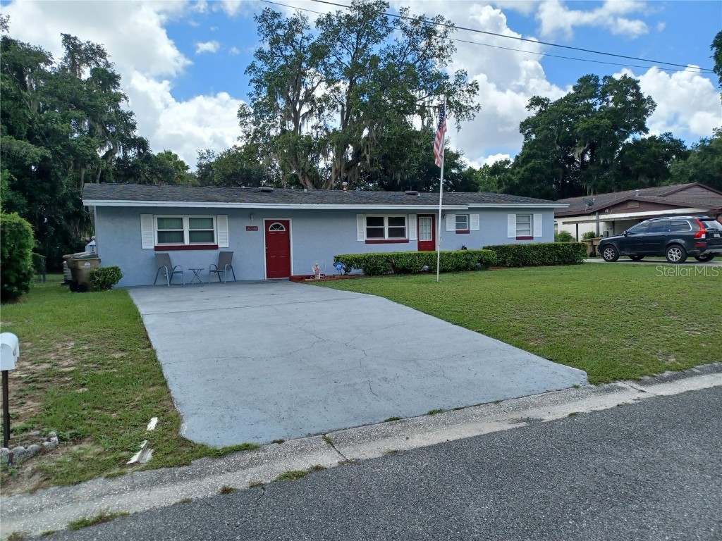 36044 Hickory Street Fruitland Park FL 34731 G5045060 image1