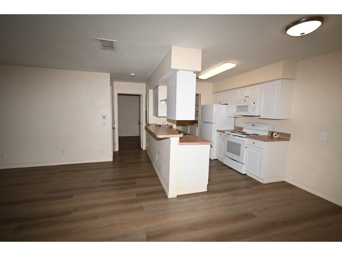 36047 Deer Creek Drive #102 Zephyrhills FL 33541 TB8450895 image10