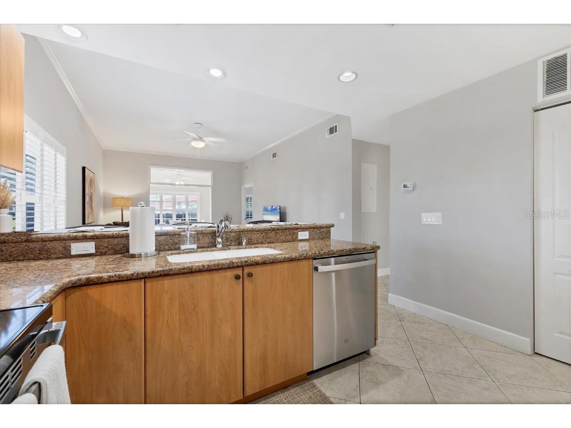 3605 54th Drive W #104 Bradenton FL 34210 A4649743 image15