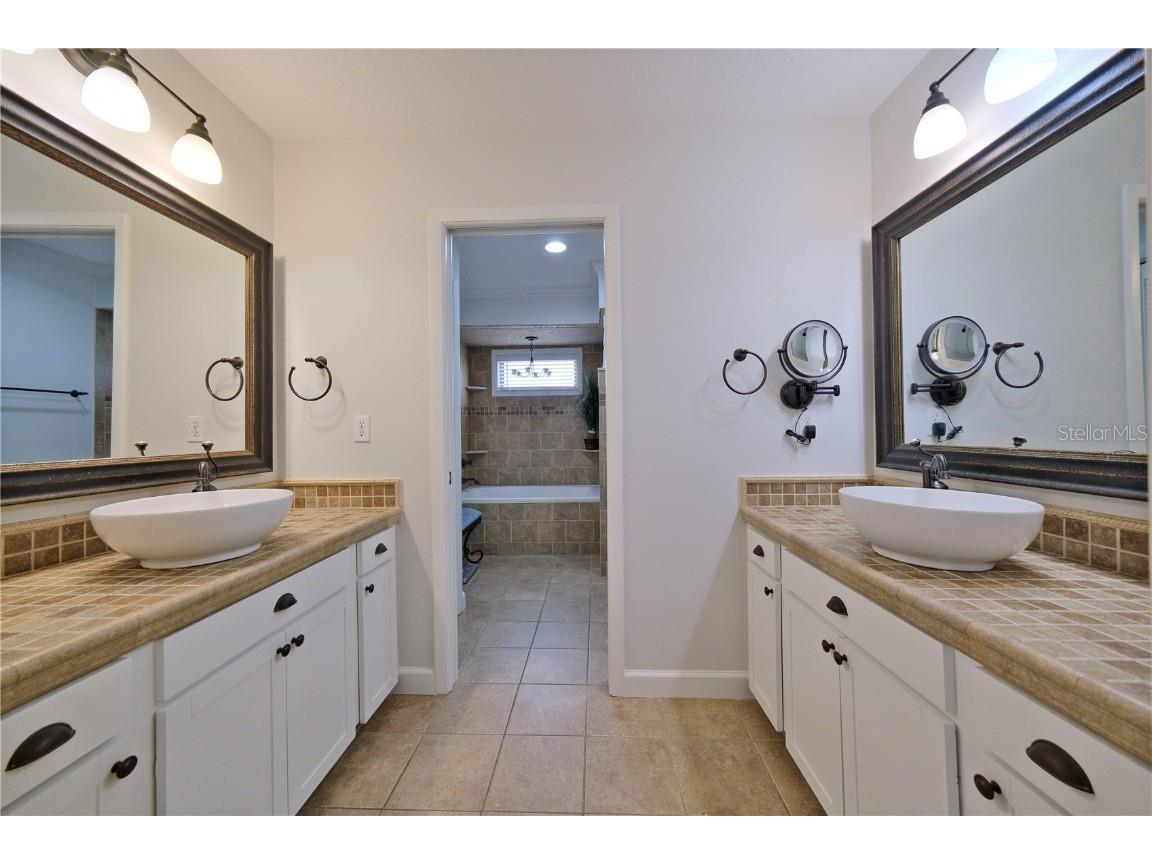 3605 Avenida Madera #A Bradenton FL 34210 A4674583 image28