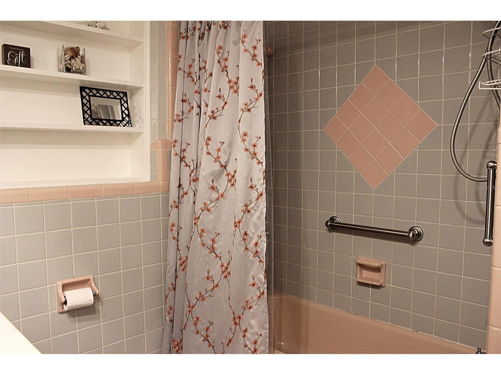 3605 Iroquois Avenue Sarasota FL 34234 A4655243 image21