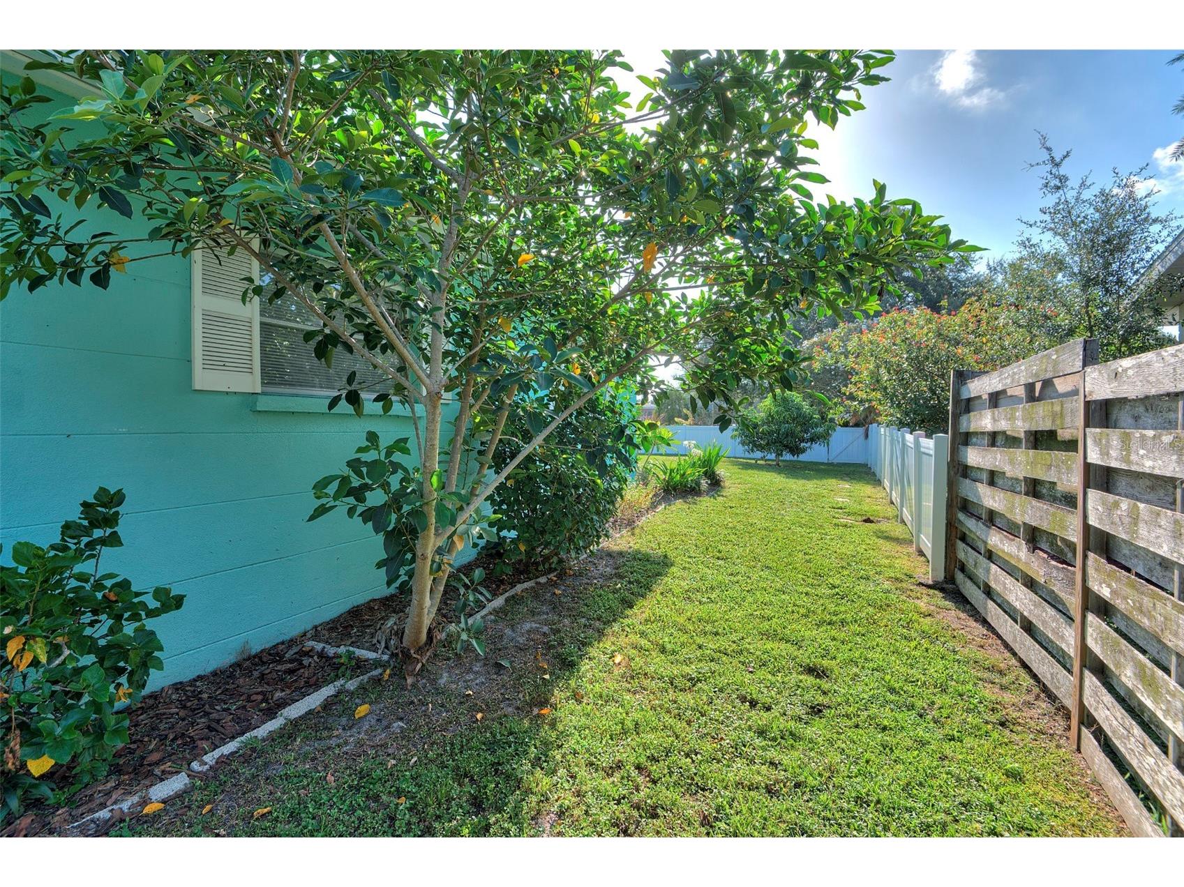 3605 Iroquois Avenue Sarasota FL 34234 A4655243 image38