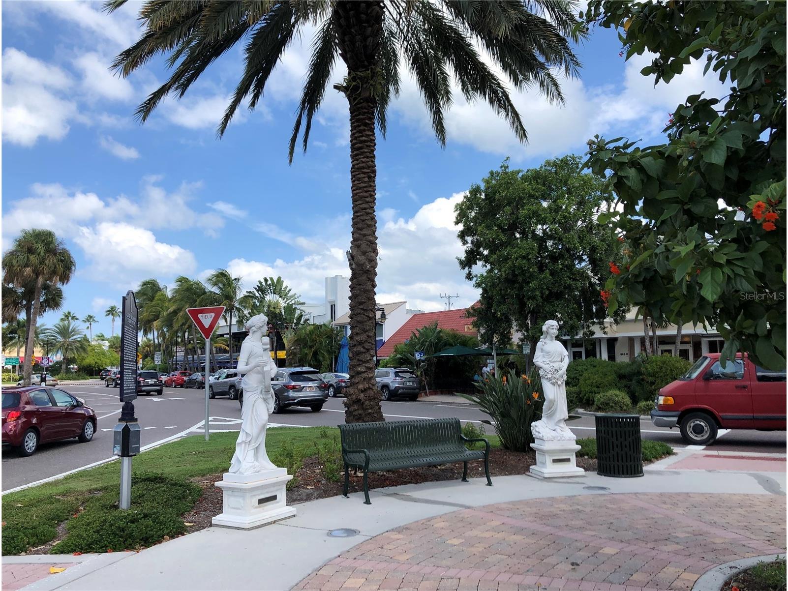 3605 Iroquois Avenue Sarasota FL 34234 A4655243 image51