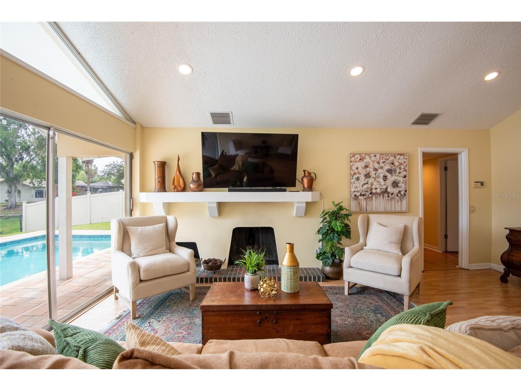 3605 Schefflera Road Tampa FL 33618 TB8512164 image4