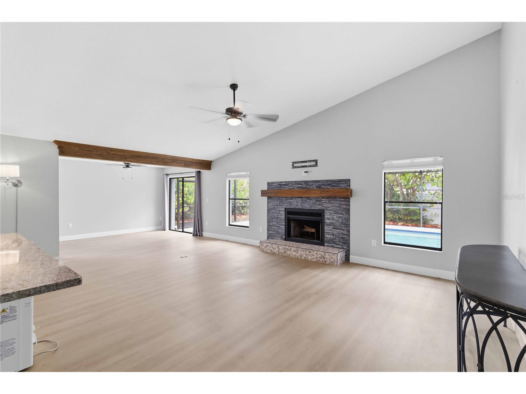 3605 Shady Brook Lane Sarasota FL 34243 A4687854 image7