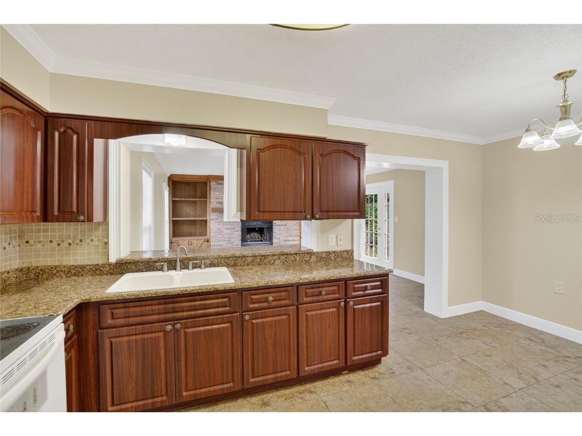 3605 W Flora Street Tampa FL 33614 TB8443485 image15