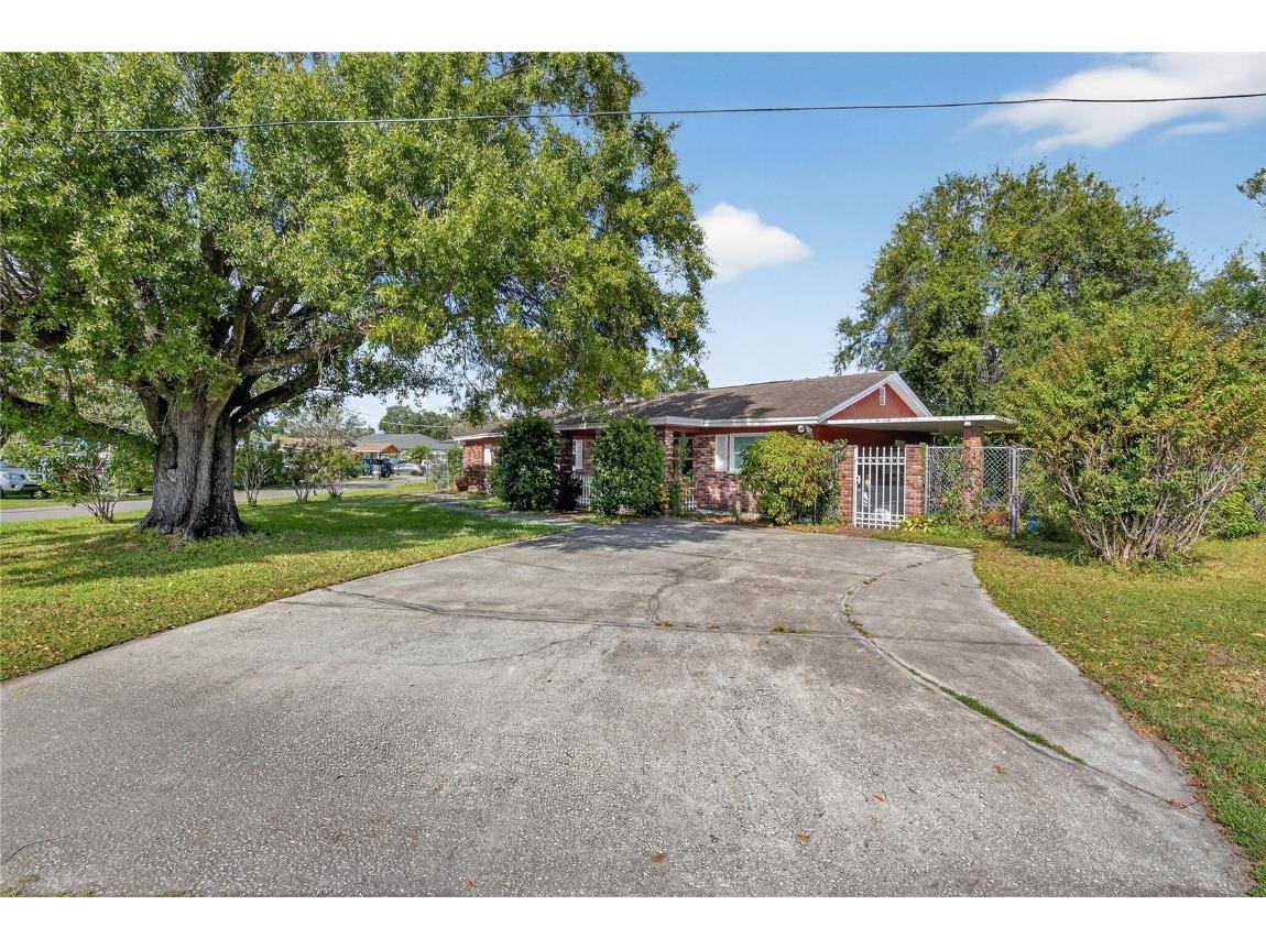 3605 W Flora Street Tampa FL 33614 TB8443485 image5