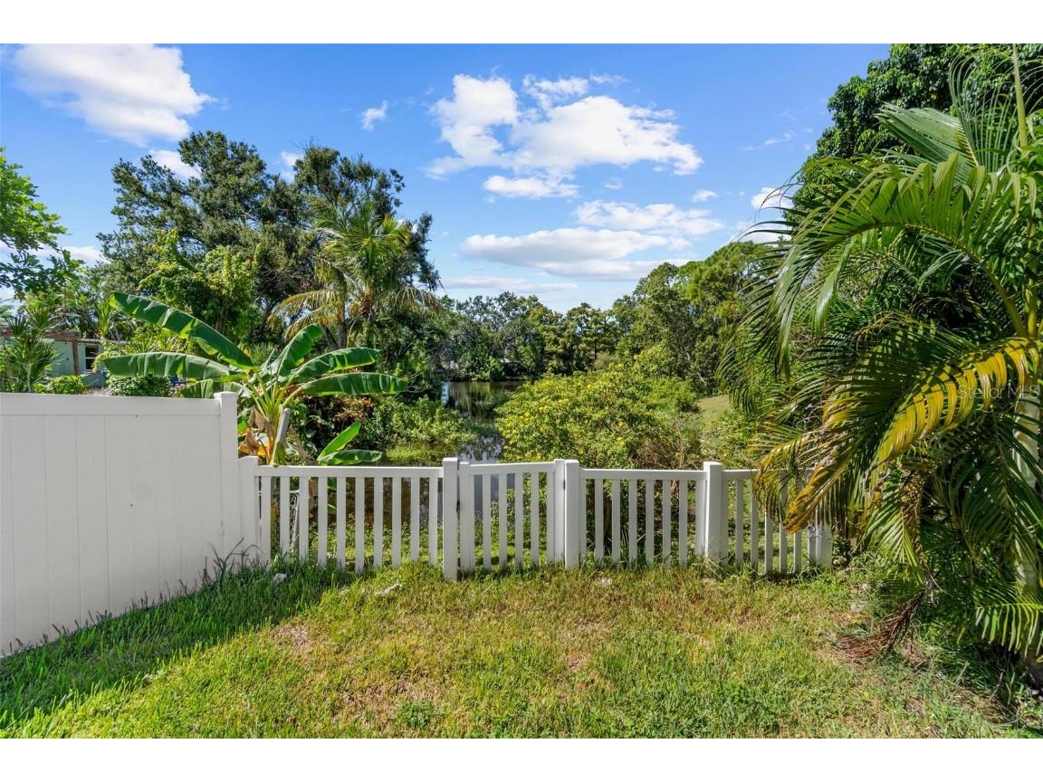 3606 64th Street W Bradenton FL 34209 C7515871 image33