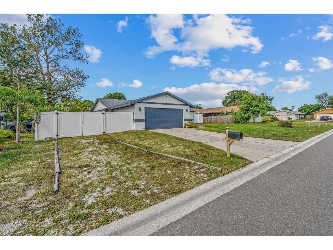 3606 64th Street W Bradenton FL 34209 C7515871 image41