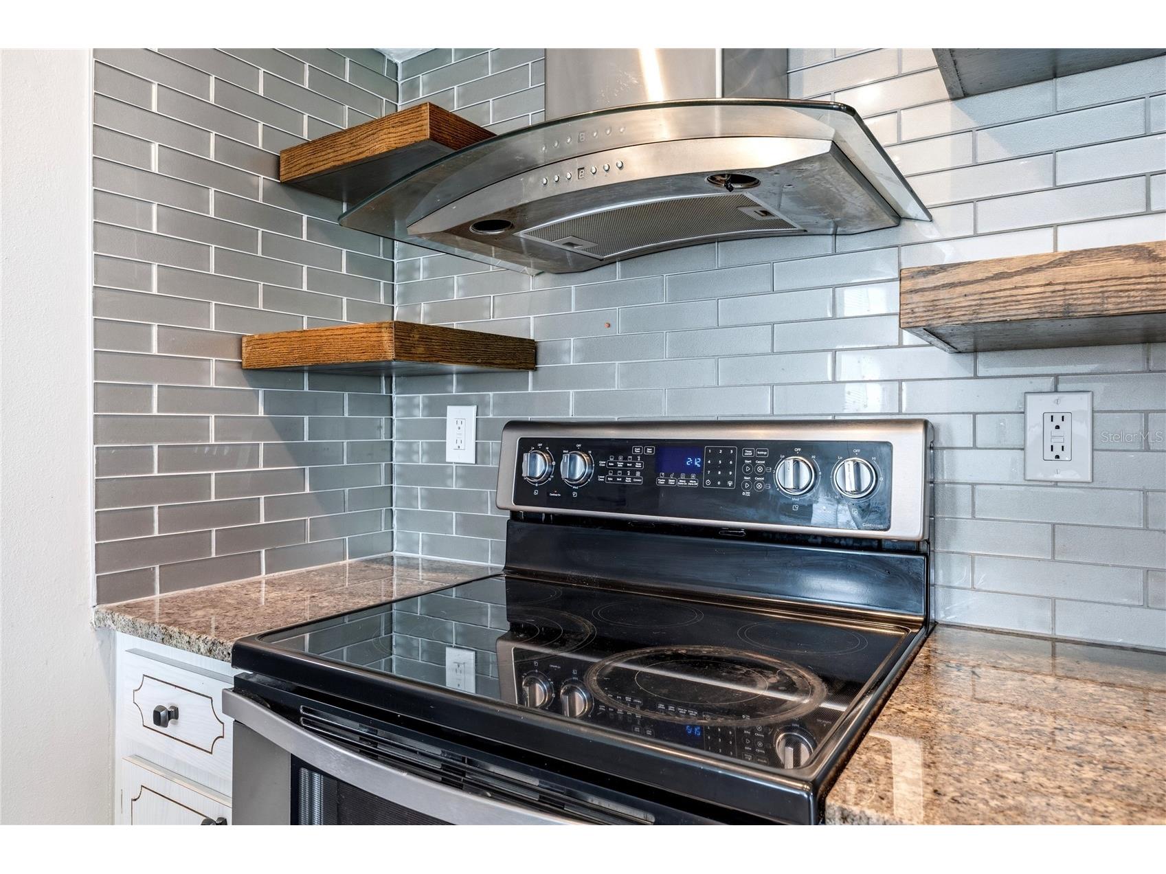 3606 Cockatoo Drive New Port Richey FL 34652 TB8527734 image14