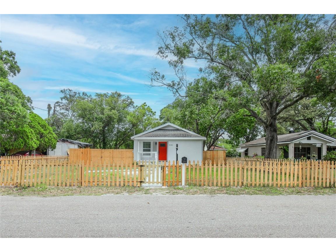 3606 E Ellicott Street Tampa FL 33610 T3397741 image1