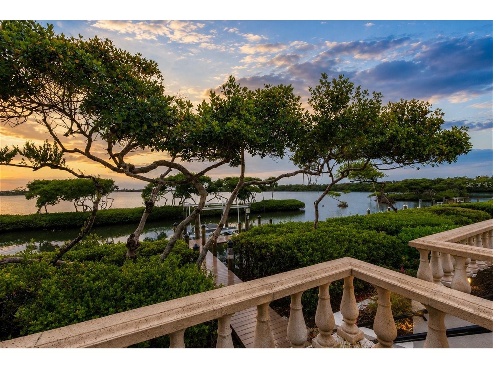 3606 Fair Oaks Place Longboat Key FL 34228 A4694394 image5