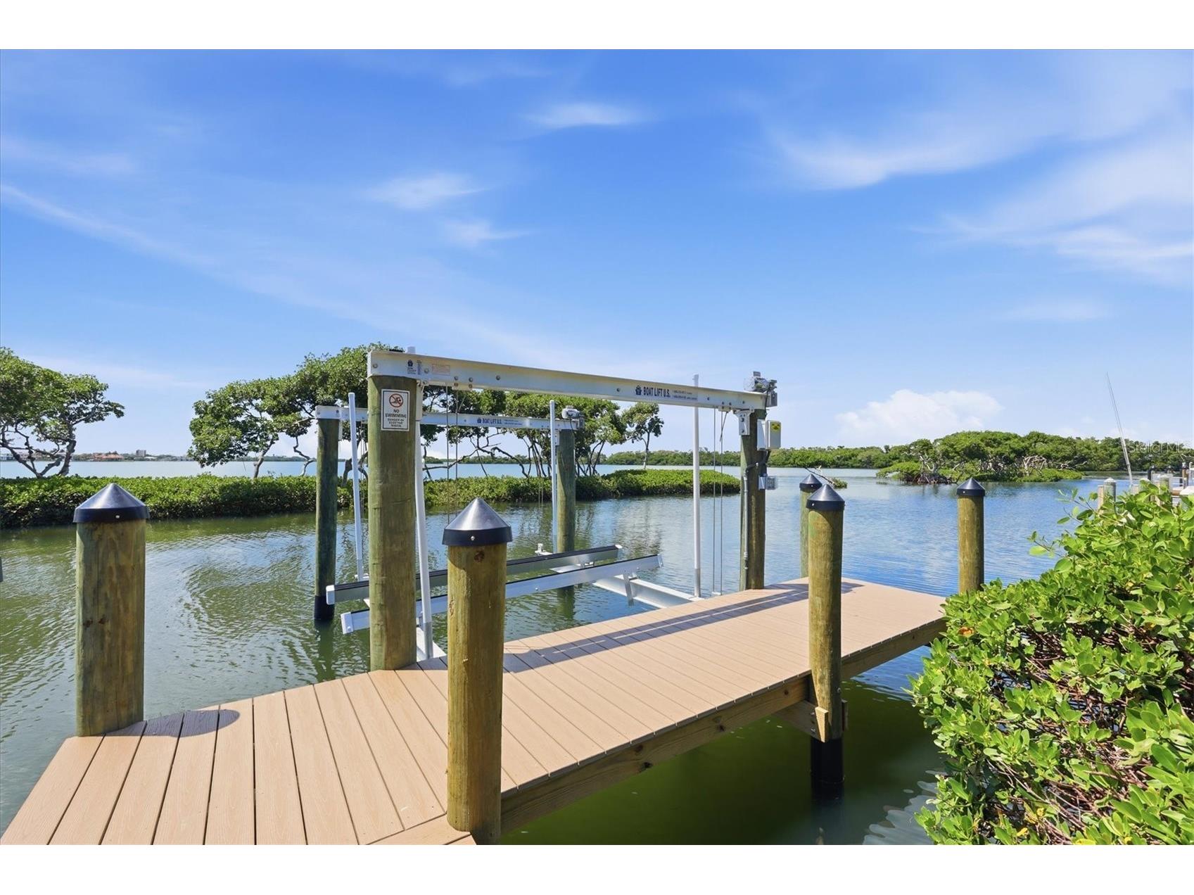 3606 Fair Oaks Place Longboat Key FL 34228 A4694394 image9