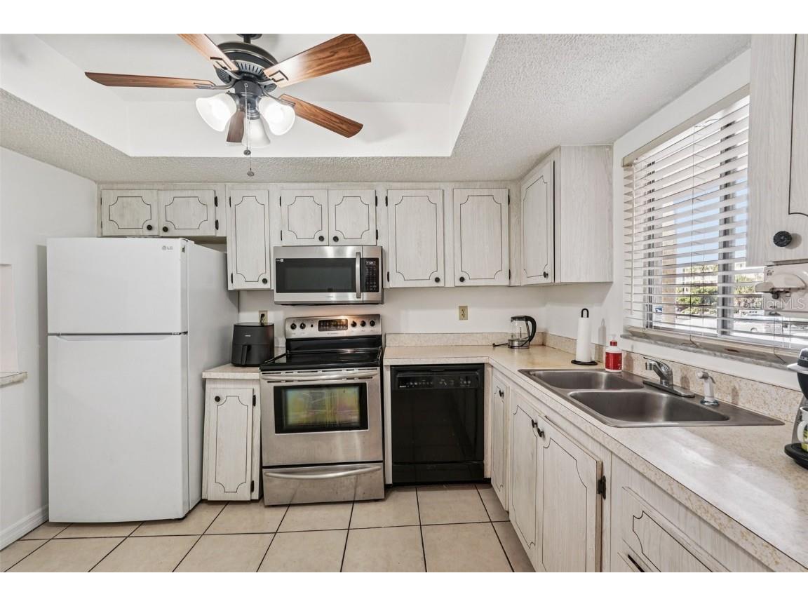 3606 Lake Bayshore Drive #K224 Bradenton FL 34205 TB8421157 image10