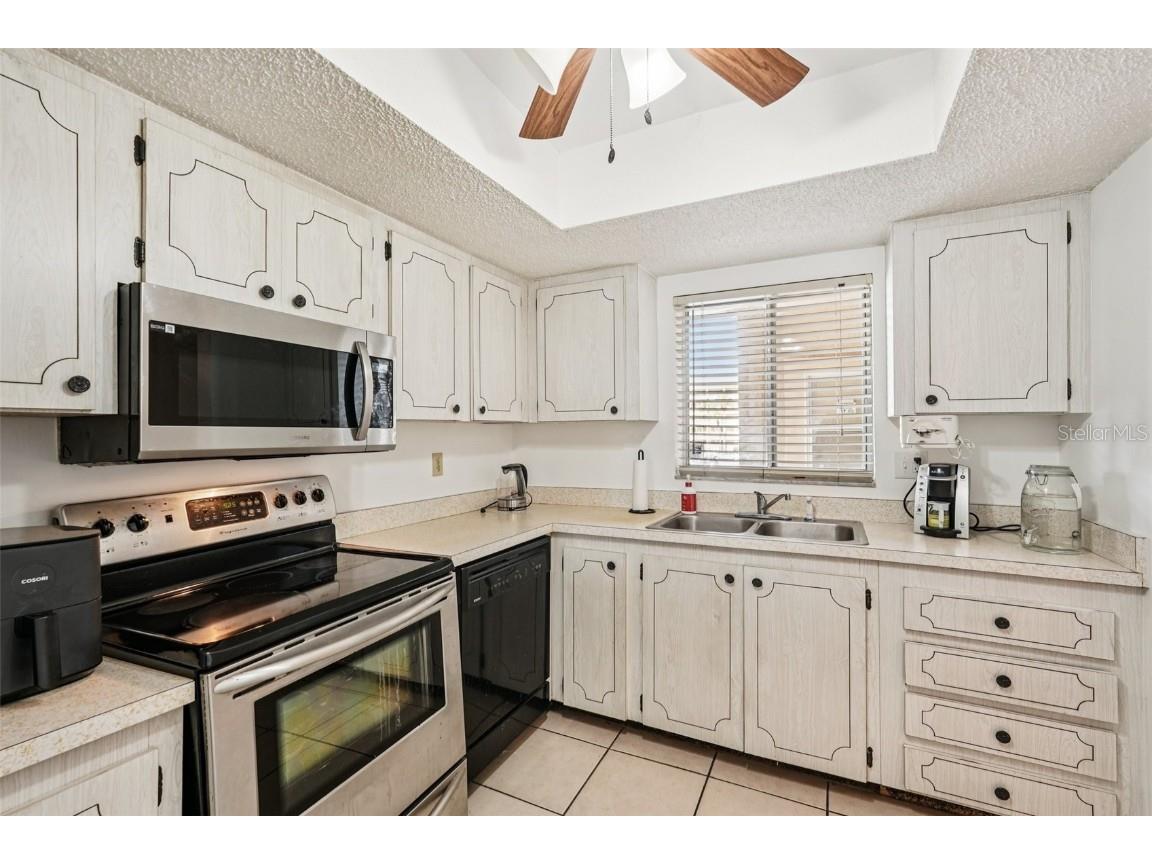 3606 Lake Bayshore Drive #K224 Bradenton FL 34205 TB8421157 image11