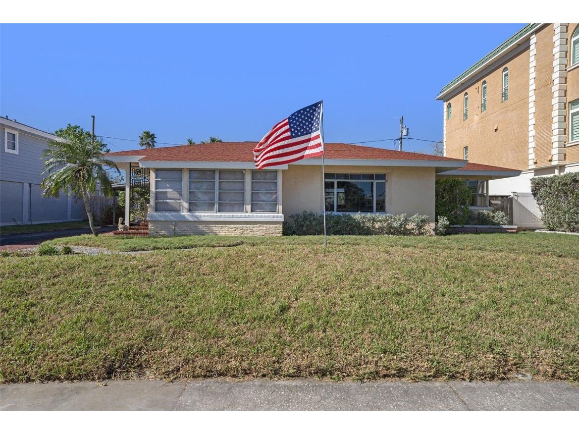 3606 Maritana Drive Saint Pete Beach FL 33706 TB8322088 image1