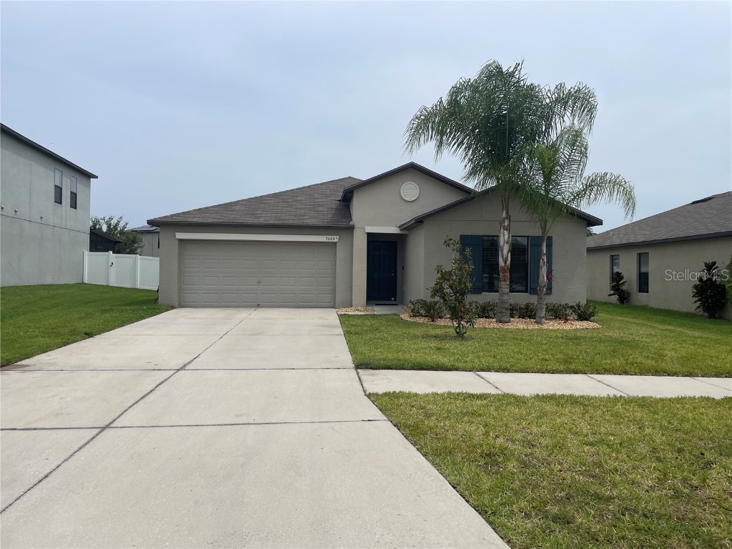 36065 Stable Wilk Ave Zephyrhills FL 33541 T3449566 image1