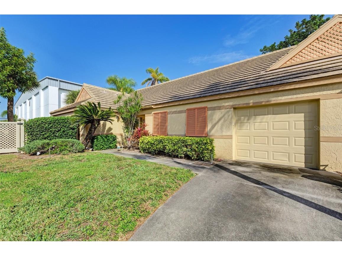 3607 57th Avenue Drive W #3607 Bradenton FL 34210 A4561313 image1