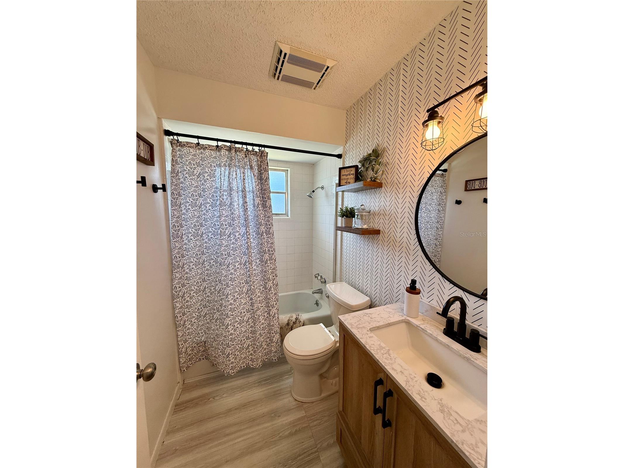 3607 Cambridge Dr W Bradenton FL 34205 A4693934 image17