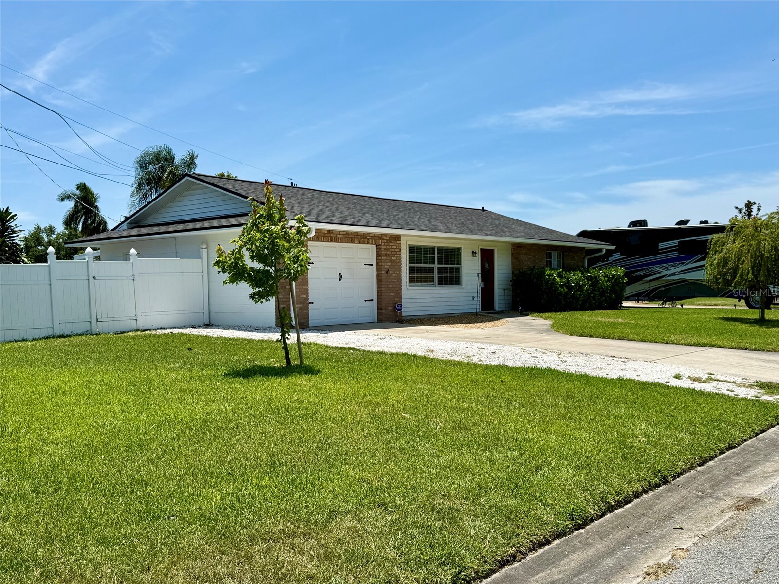 3607 Cambridge Dr W Bradenton FL 34205 A4693934 image2