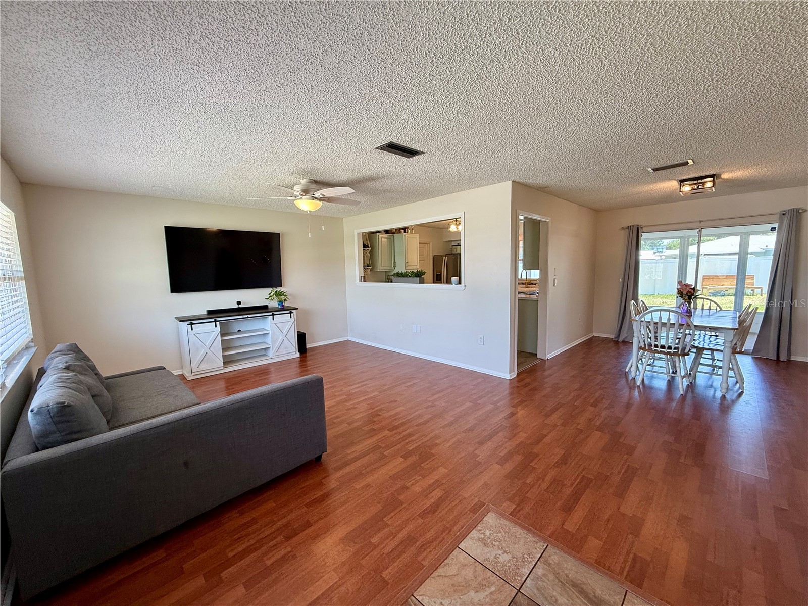 3607 Cambridge Dr W Bradenton FL 34205 A4693934 image9