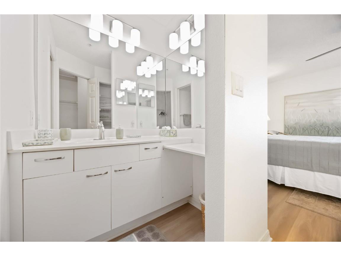 3607 E Bay Drive #206 Holmes Beach FL 34217 A4673494 image23