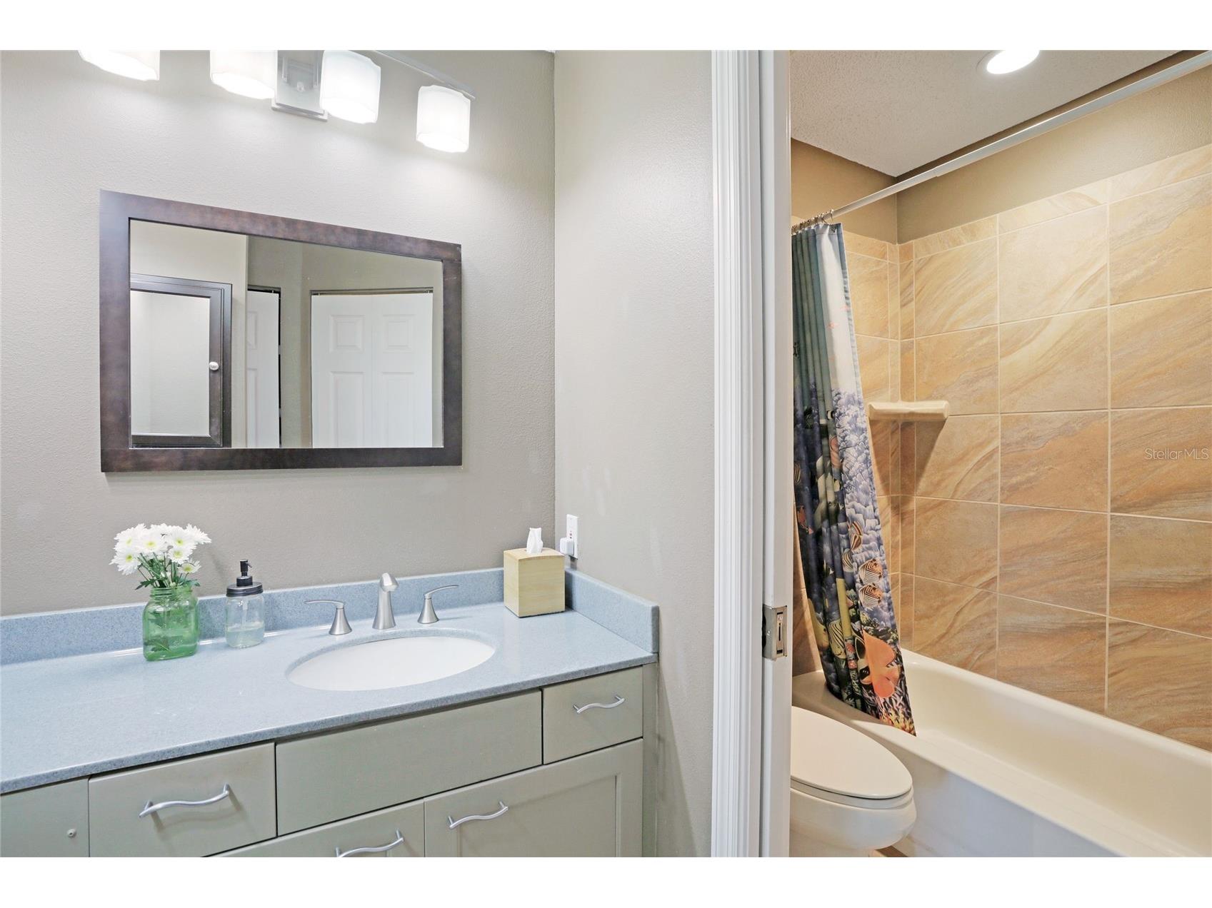 3607 E Bay Drive #211 Holmes Beach FL 34217 A4682620 image31