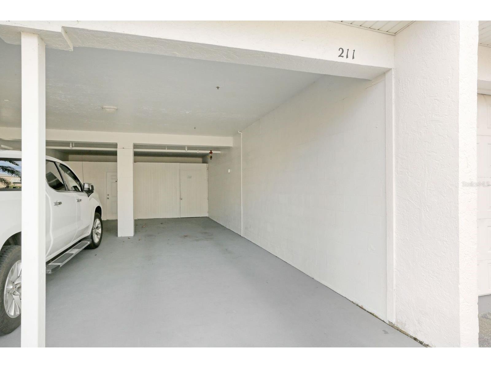 3607 E Bay Drive #211 Holmes Beach FL 34217 A4682620 image34