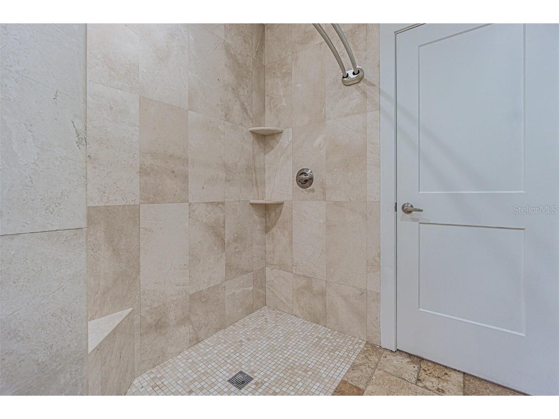 3607 E Hanna Avenue Tampa FL 33610 TB8451551 image19