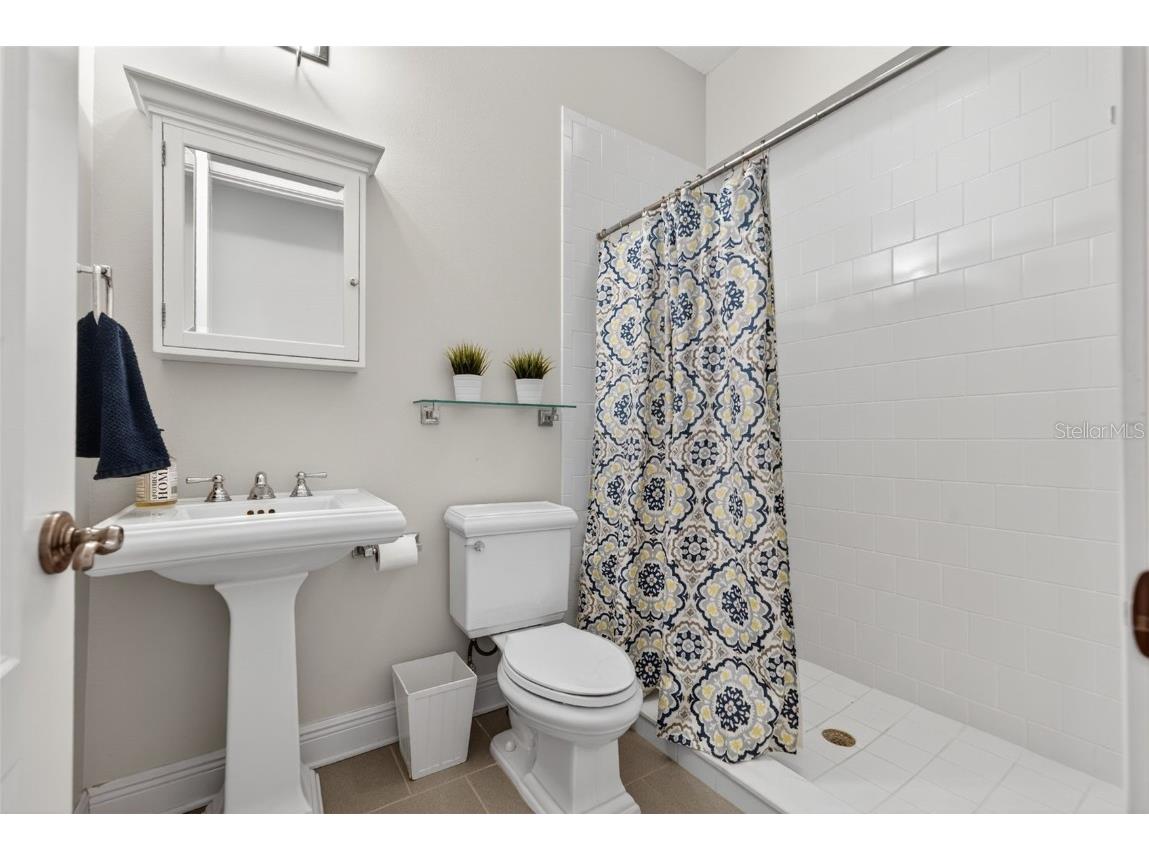 3607 Flamingo Avenue Sarasota FL 34242 A4662402 image22