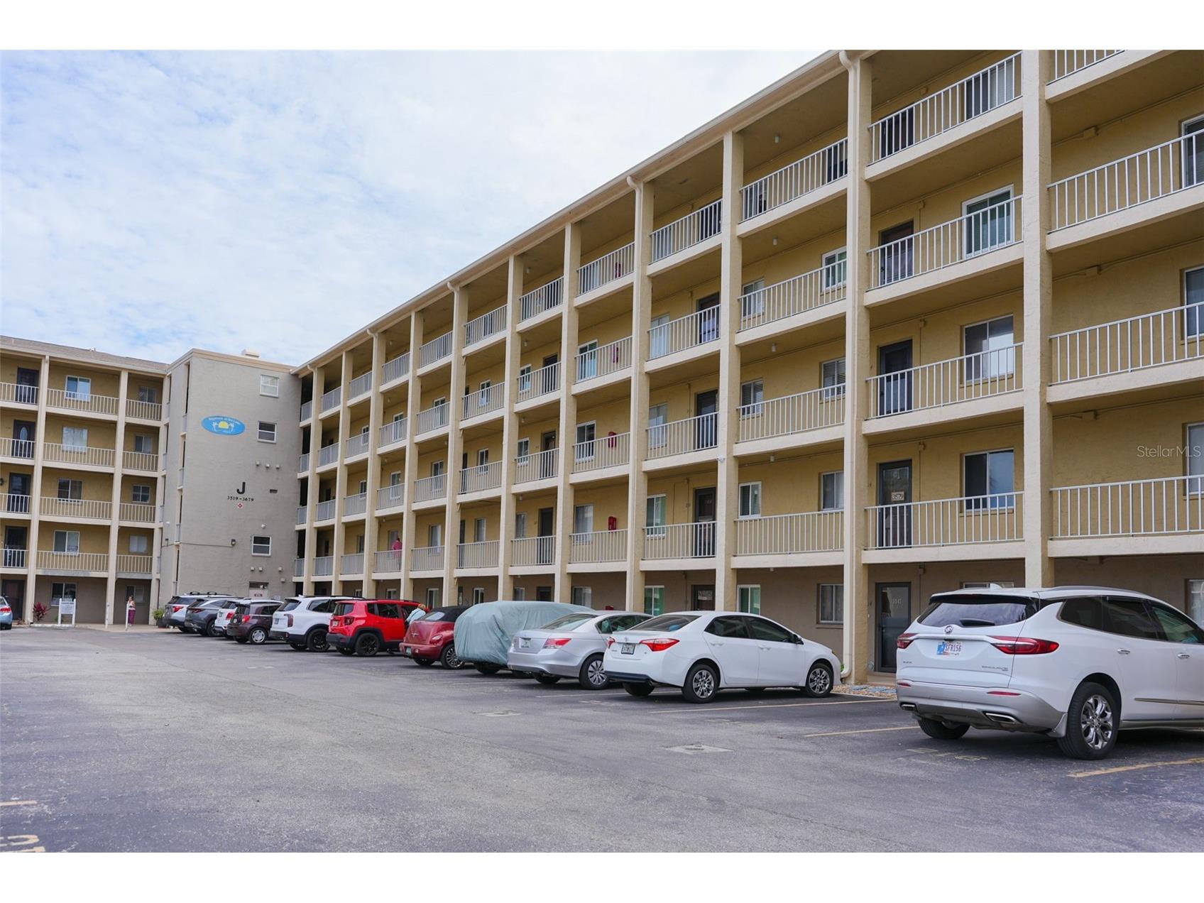 3607 Lake Bayshore Drive #312 Bradenton FL 34205 A4691418 image2