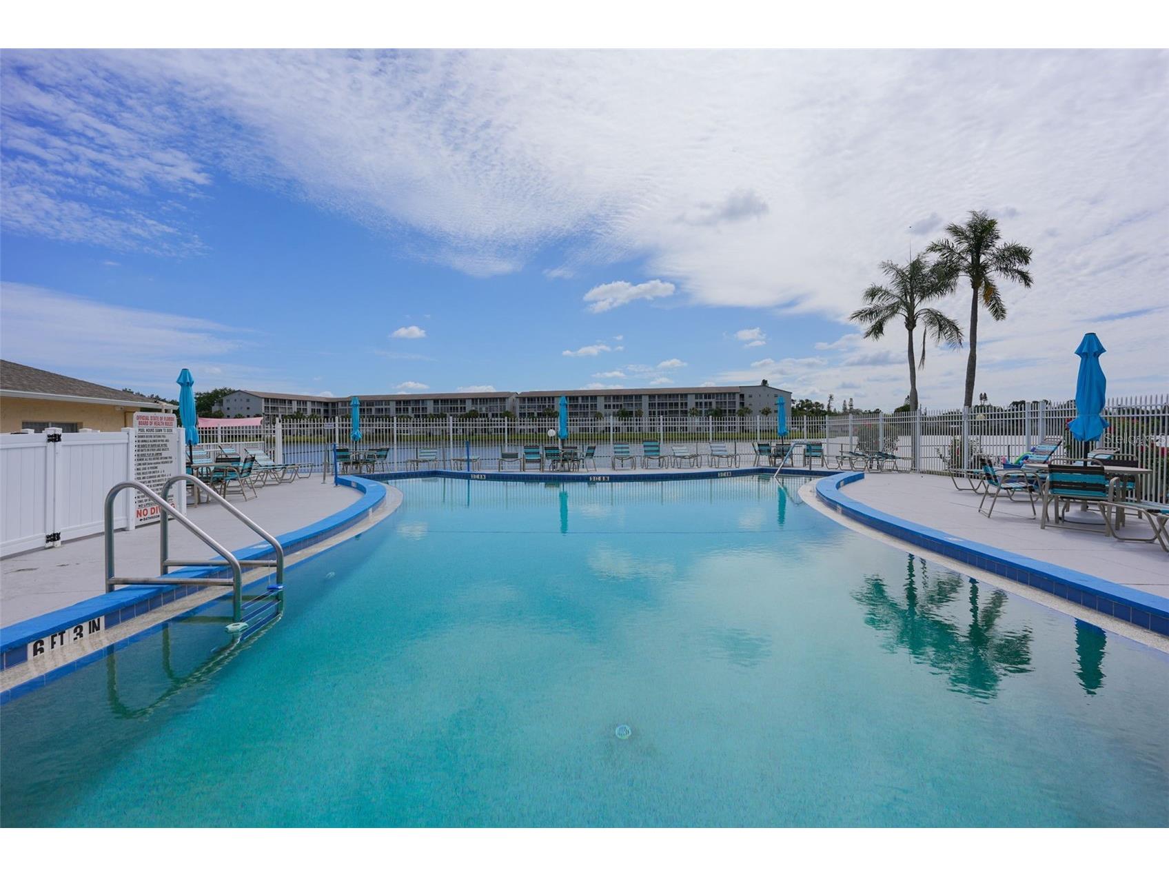 3607 Lake Bayshore Drive #312 Bradenton FL 34205 A4691418 image46