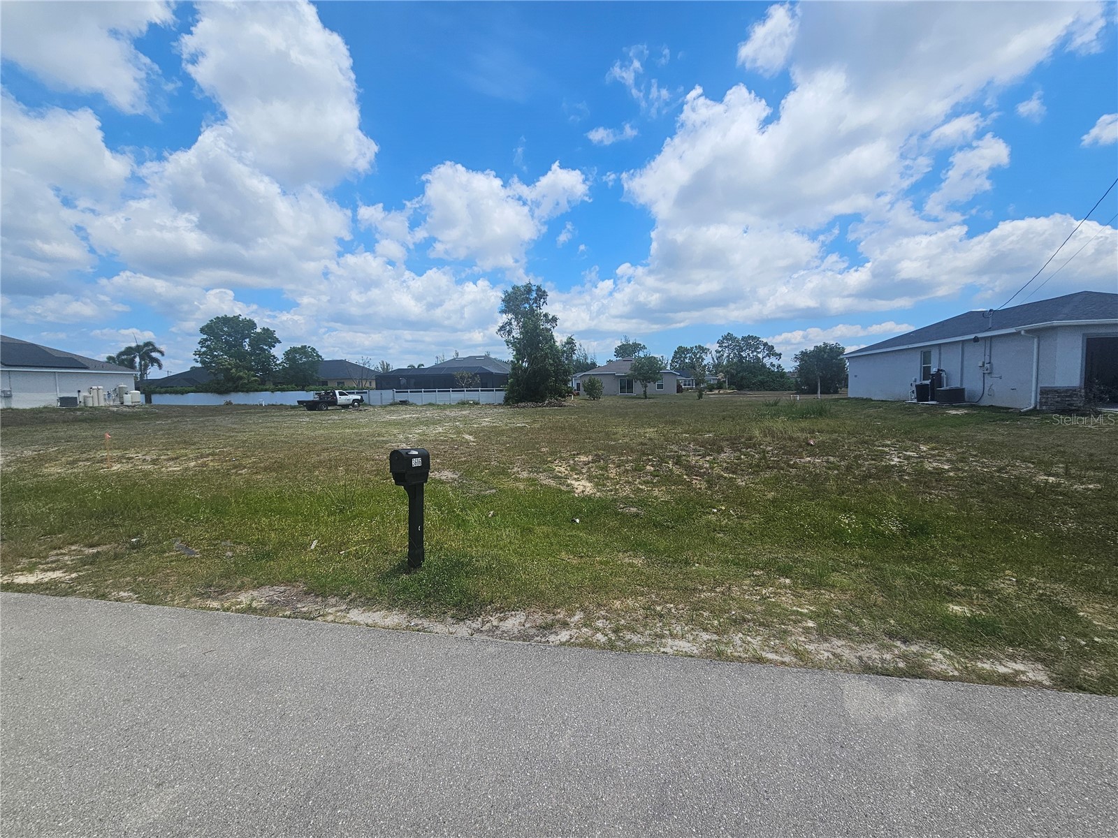 3607 NE 12th Court Cape Coral FL 33909 N6144223 image2