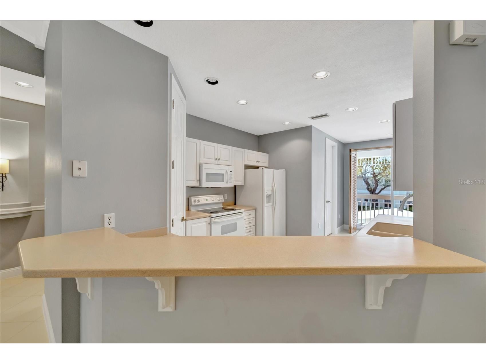 3608 54th Drive W #202 Bradenton FL 34210 A4679378 image16