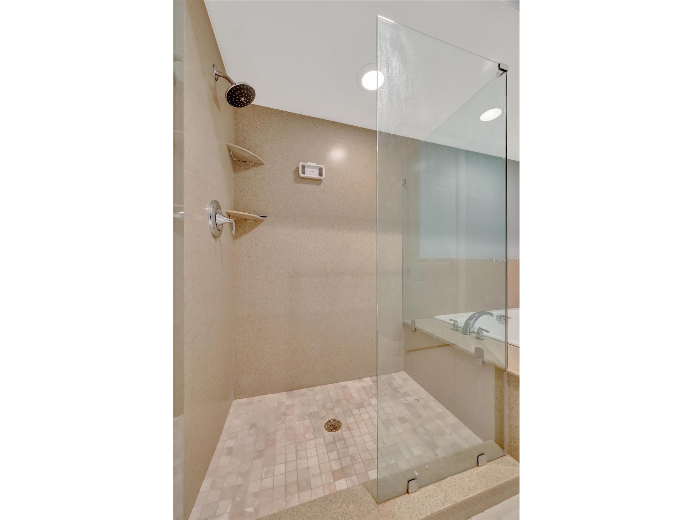 3608 54th Drive W #202 Bradenton FL 34210 A4679378 image35