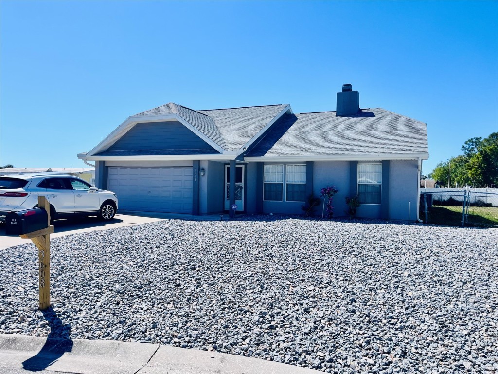 3608 67th Street Ct W Bradenton FL 34209 A4644833 image1