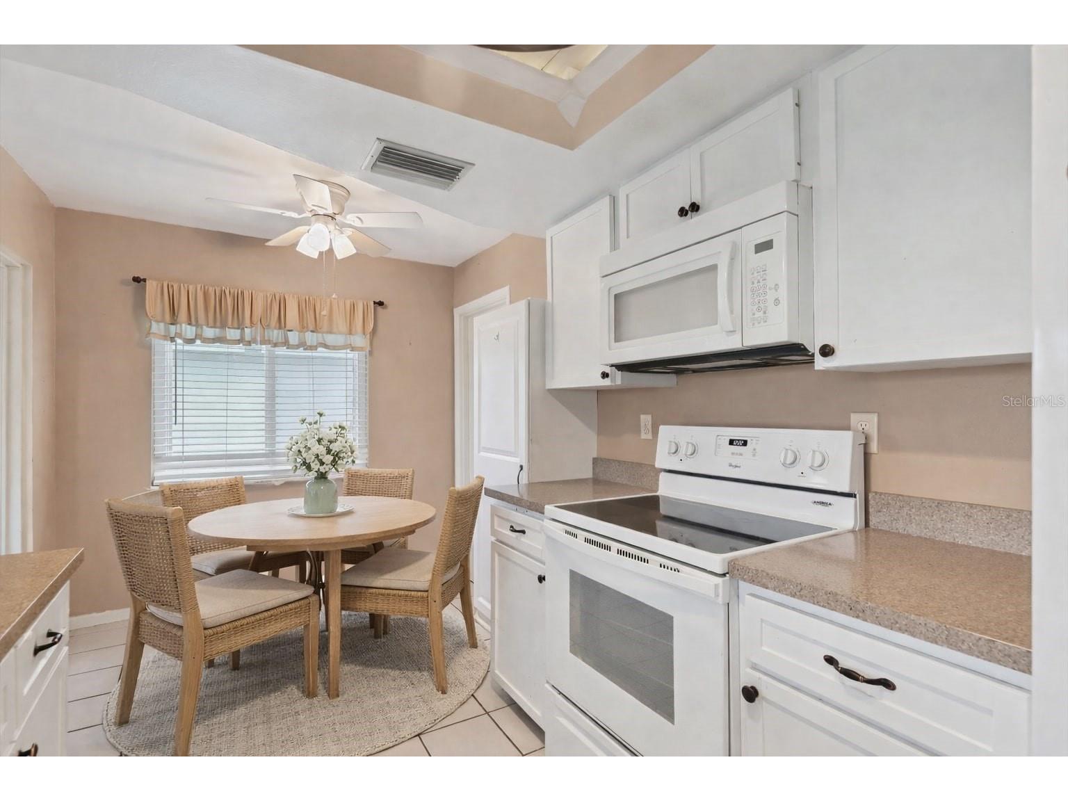 3608 Joyce Drive Bradenton FL 34208 - BRADEN RIVER A4635241 image4