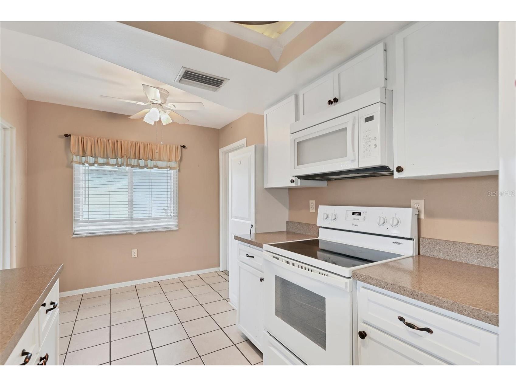 3608 Joyce Drive Bradenton FL 34208 - BRADEN RIVER A4635241 image5