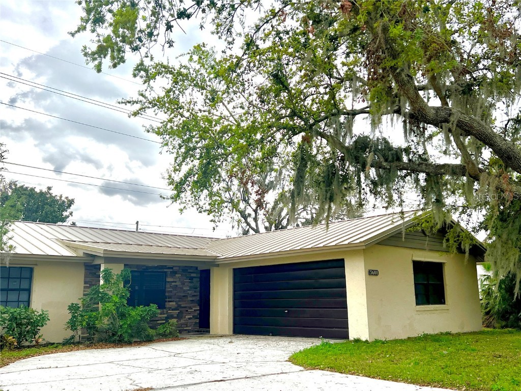 3608 Oak Bark Lane Brandon FL 33511 TB8358918 image1