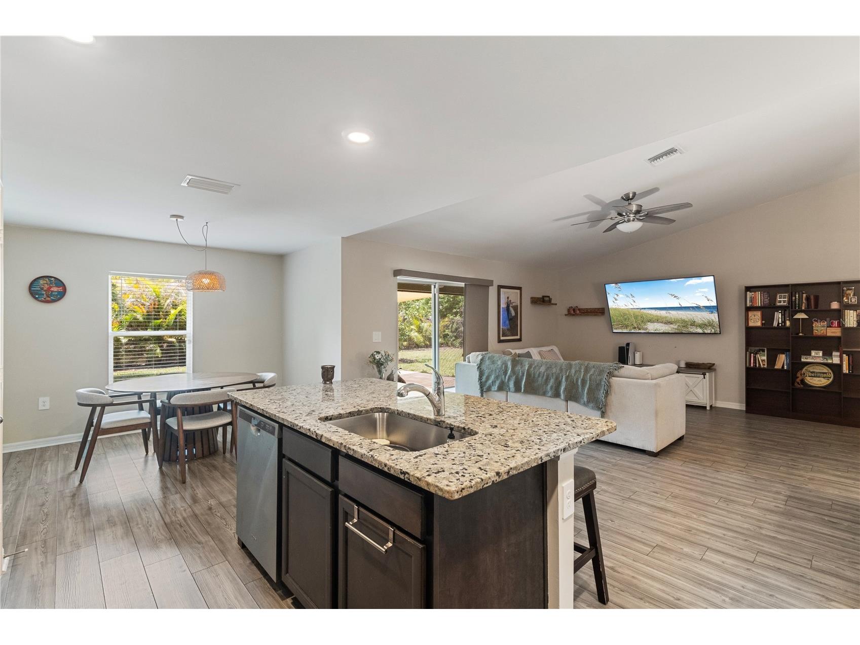 3609 Markle Avenue North Port FL 34286 C7525923 image12
