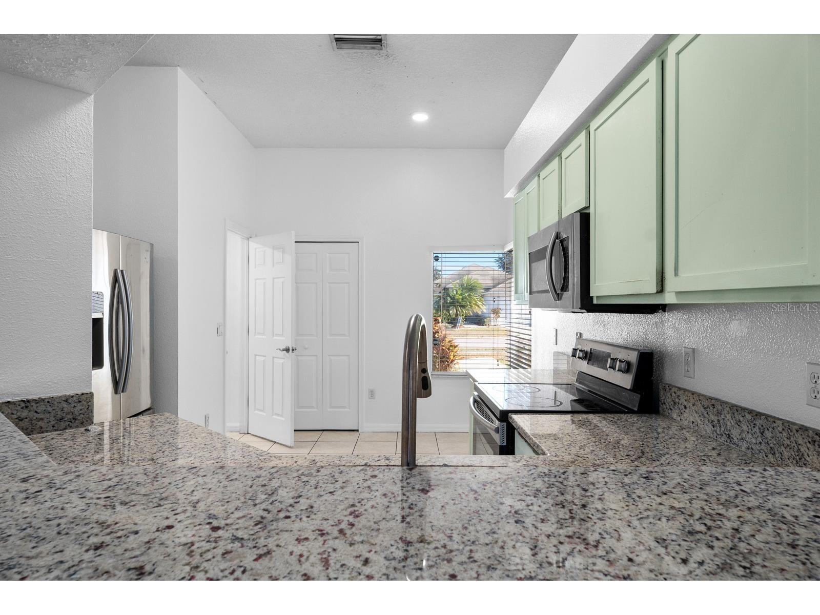 3609 Trapnell Grove Loop Plant City FL 33567 TB8500908 image12