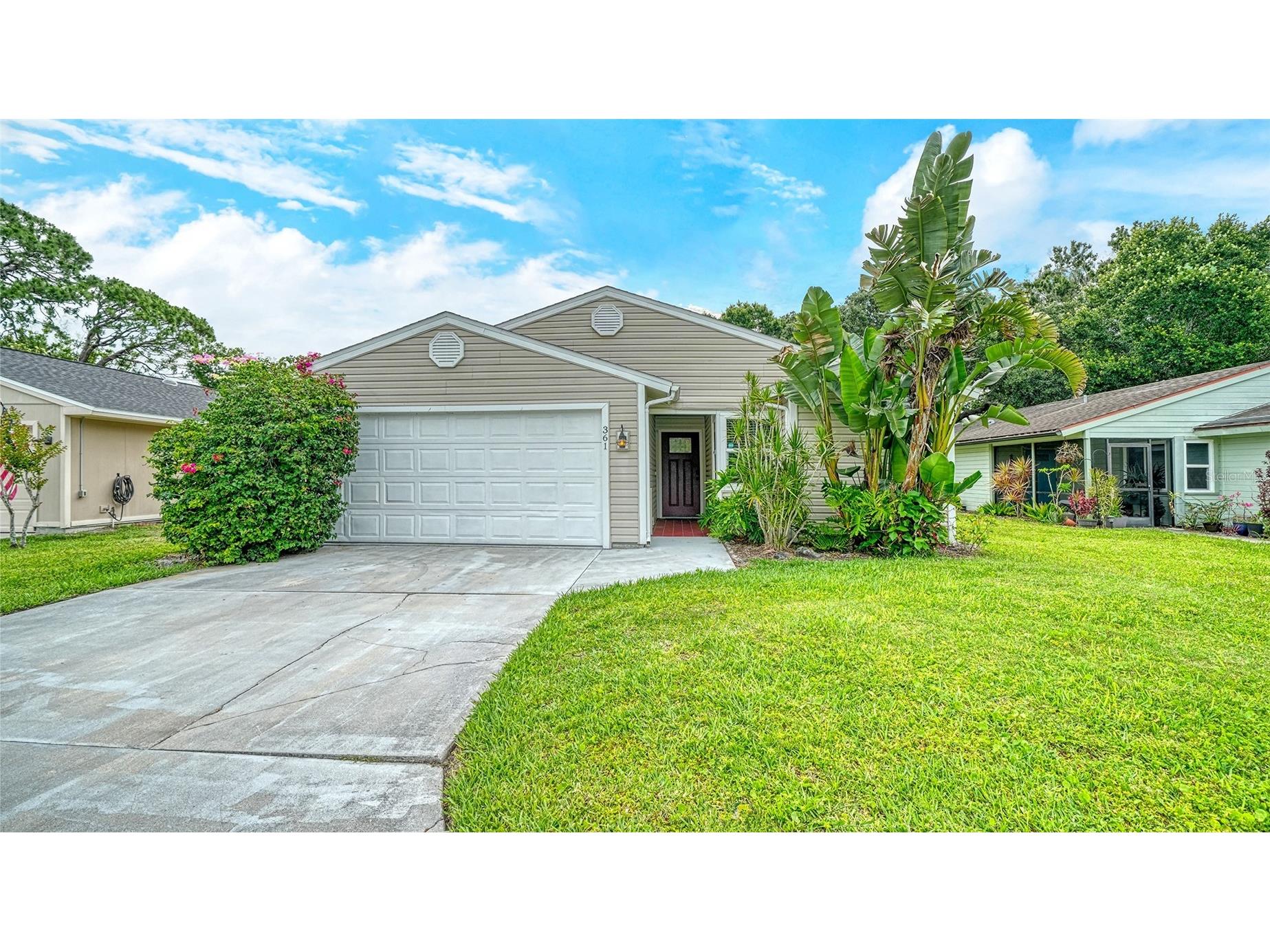 361 Bearded Oaks Circle Sarasota FL 34232 A4693575 image2