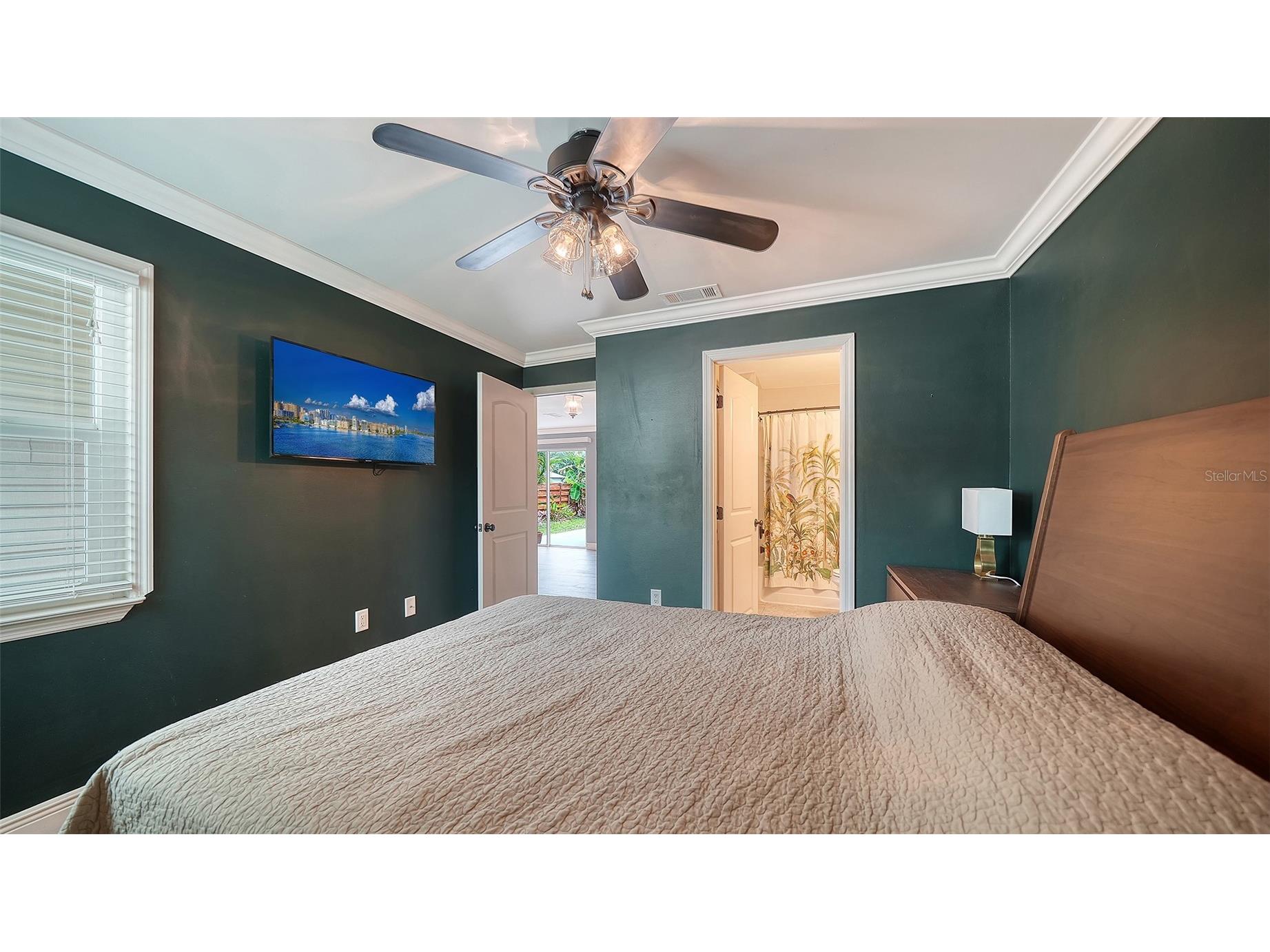 361 Bearded Oaks Circle Sarasota FL 34232 A4693575 image29
