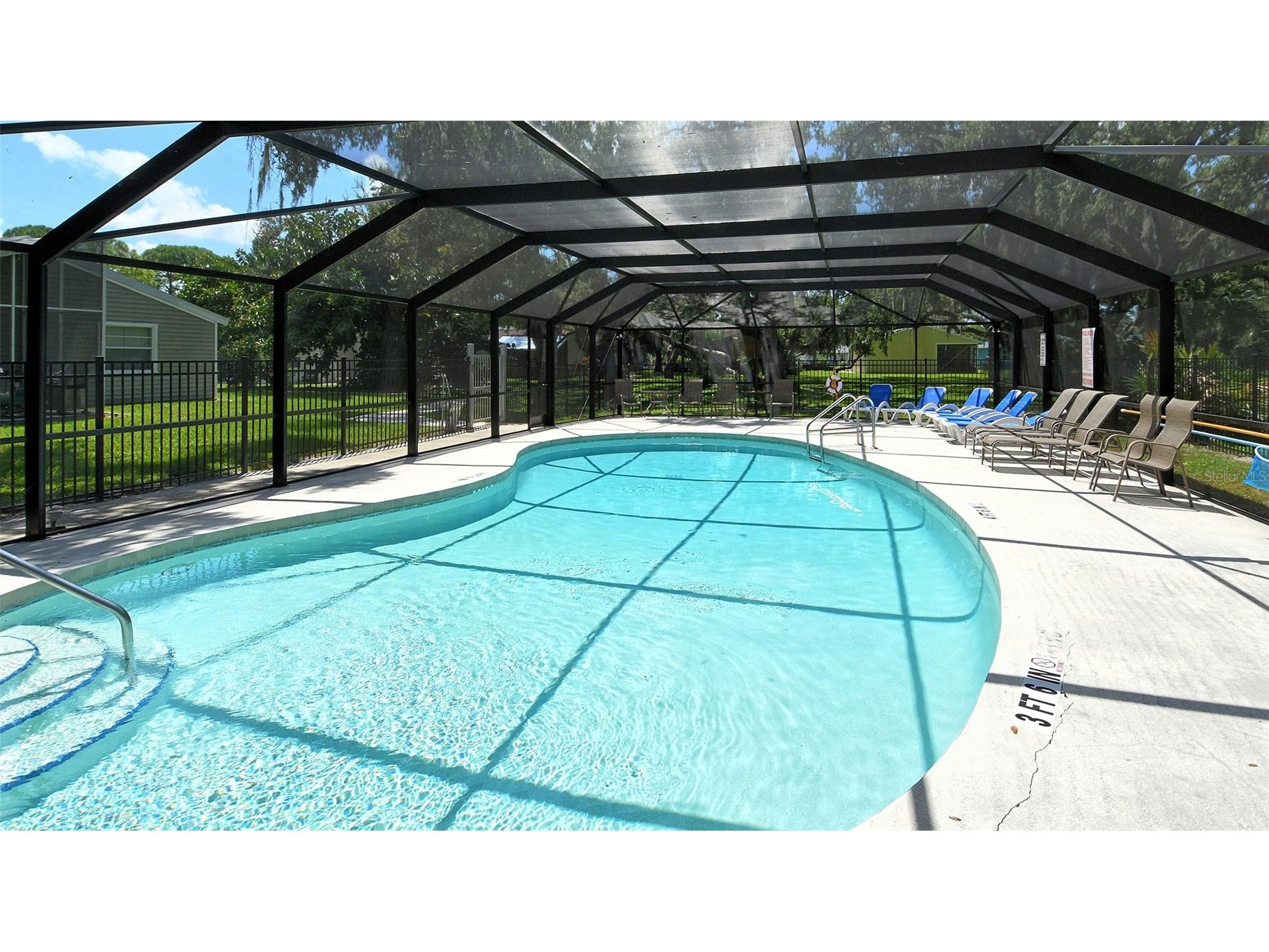 361 Bearded Oaks Circle Sarasota FL 34232 A4693575 image34