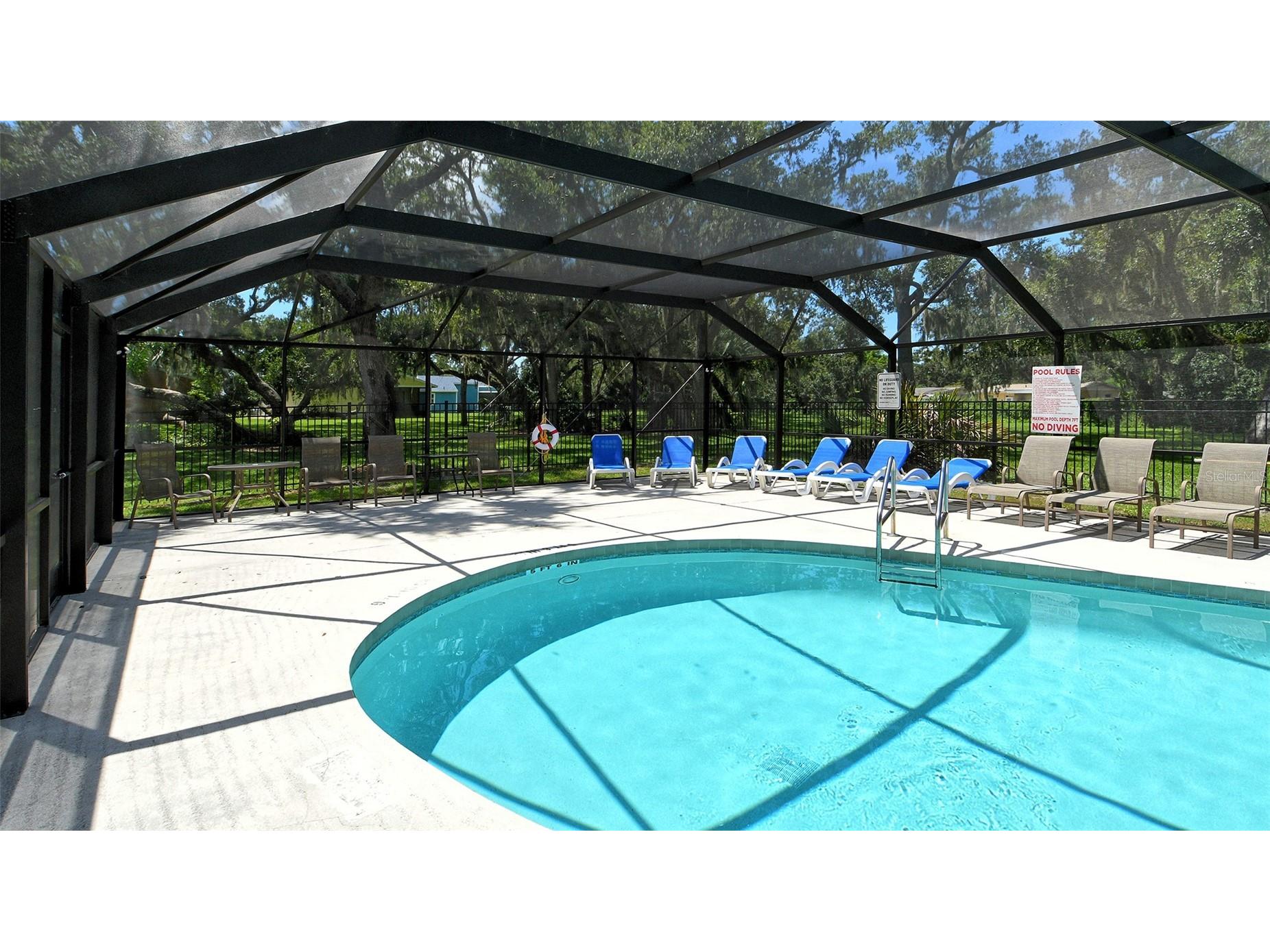 361 Bearded Oaks Circle Sarasota FL 34232 A4693575 image36